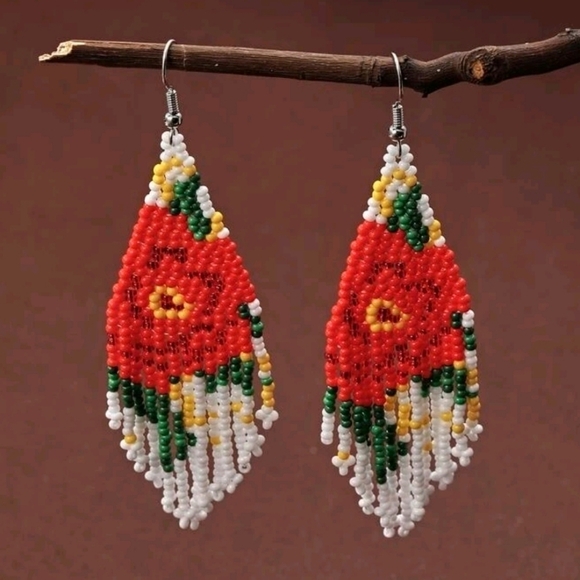💖 2/$30 Seed Bead long tassel boho white red floral rose drop earrings Festival - Picture 17 of 17